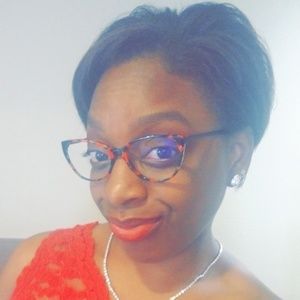 Meet your Posher, Keesha